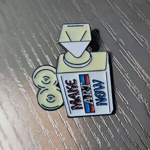 Retro Video Camera "Make Art Now" Enamel Pin